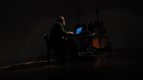 (doc) Tim Perkis/George Cremaschi - Live at Školská28 (foto: Martin Blažíček)